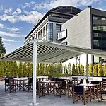 Ilunion Hotel