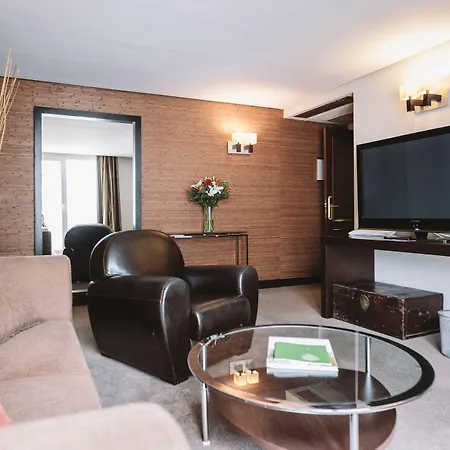 ホテル Ilunion サン・セバスティアン