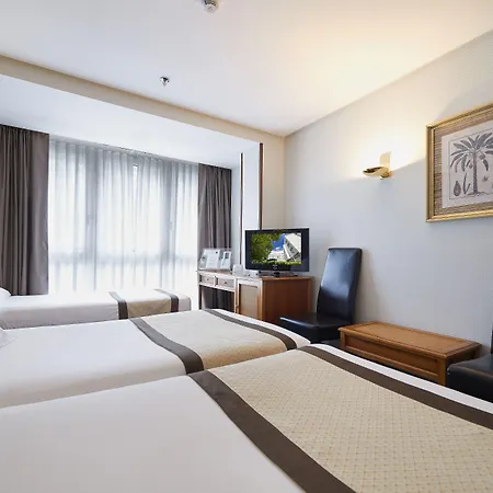 ホテル Ilunion サン・セバスティアン