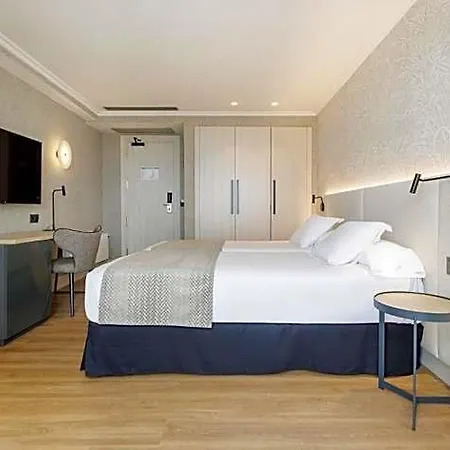 Hotel Ilunion 4*
