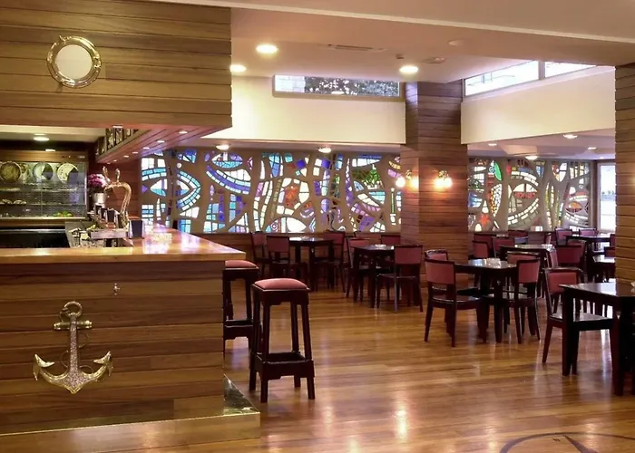 Ilunion Отель Сан-Себастьян