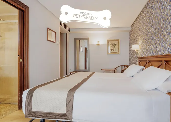 Отель Ilunion Сан-Себастьян